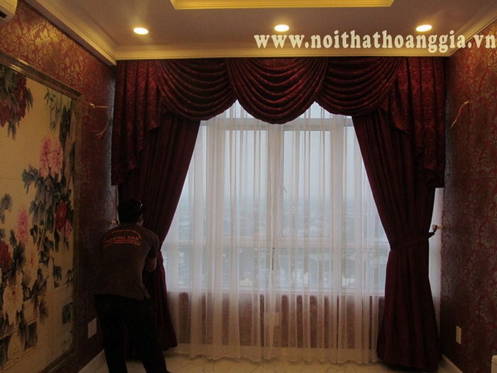 Màn kiểu nữ hoàng (không rua bèo)